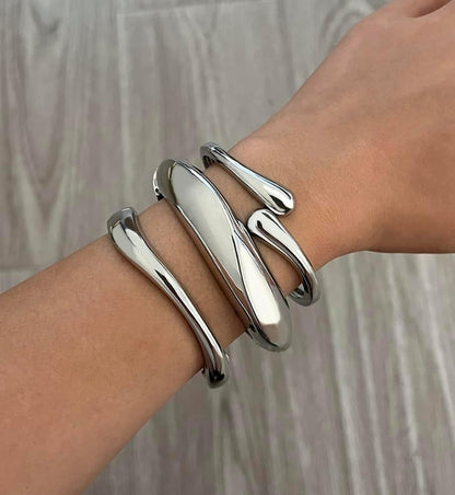 Chunky Gold Bangle Bracelets for Women