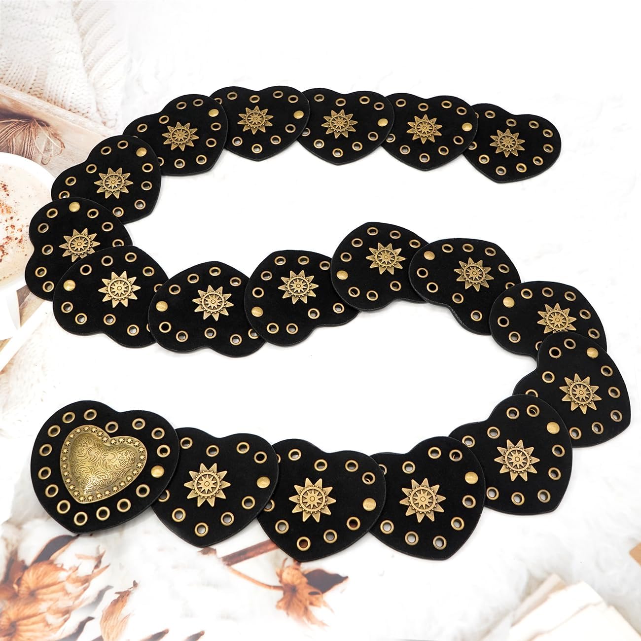 Wide Disc Belt for Women Vintage Hollow Boho Leather Belt Western Chunky Waist Belt Cowboy Metal Buckle Concho Belts