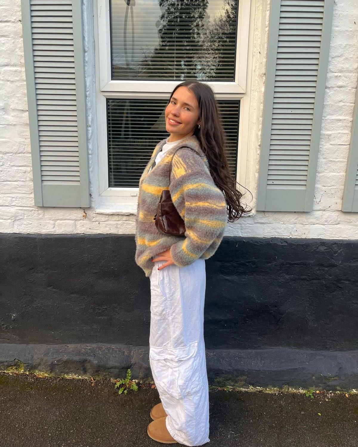 Women's Y2K V Neck Button Down Cardigan Sweater