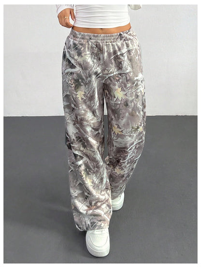 Women's Camo Baggy Cargo Sweatpants