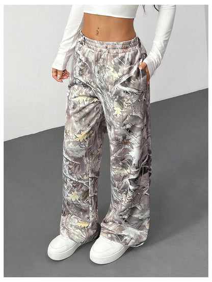 Women's Camo Baggy Cargo Sweatpants