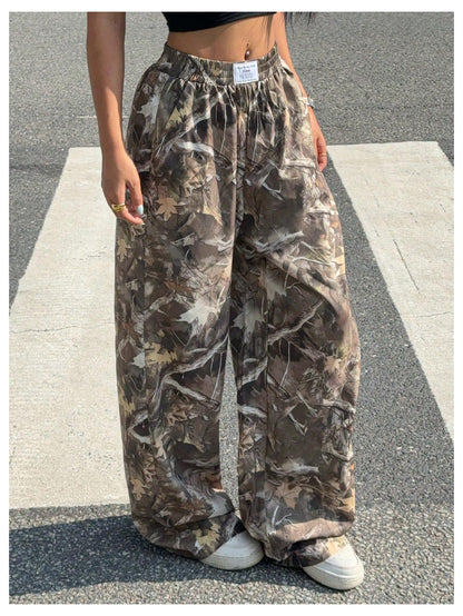 Women's Camo Baggy Cargo Sweatpants